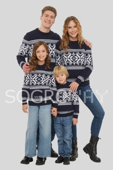 одинаковая одежда в стиле family look: Осло